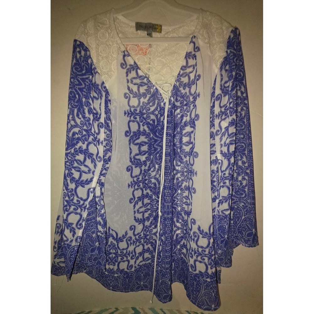 Figueroa & Flower Blue White Lace Boho Blouse Medium